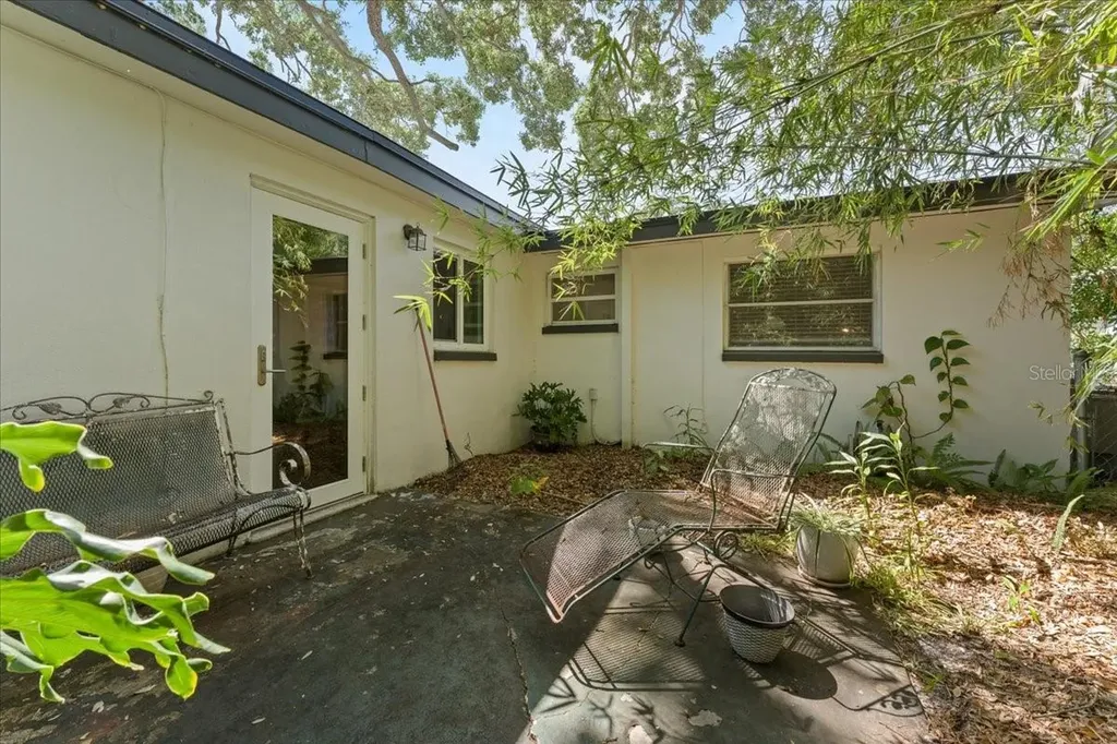 531 6th Street S Safety Harbor FL 34695