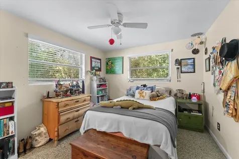 531 6th Street S Safety Harbor FL 34695