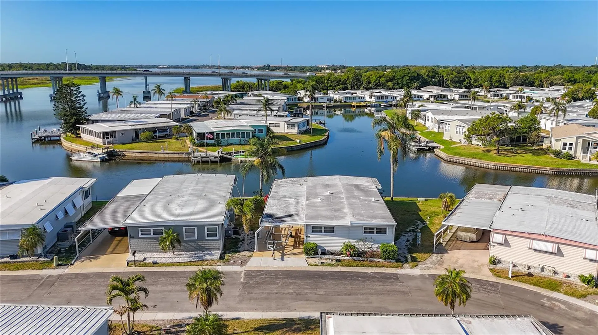 10178 N Lake Drive Largo FL 33773