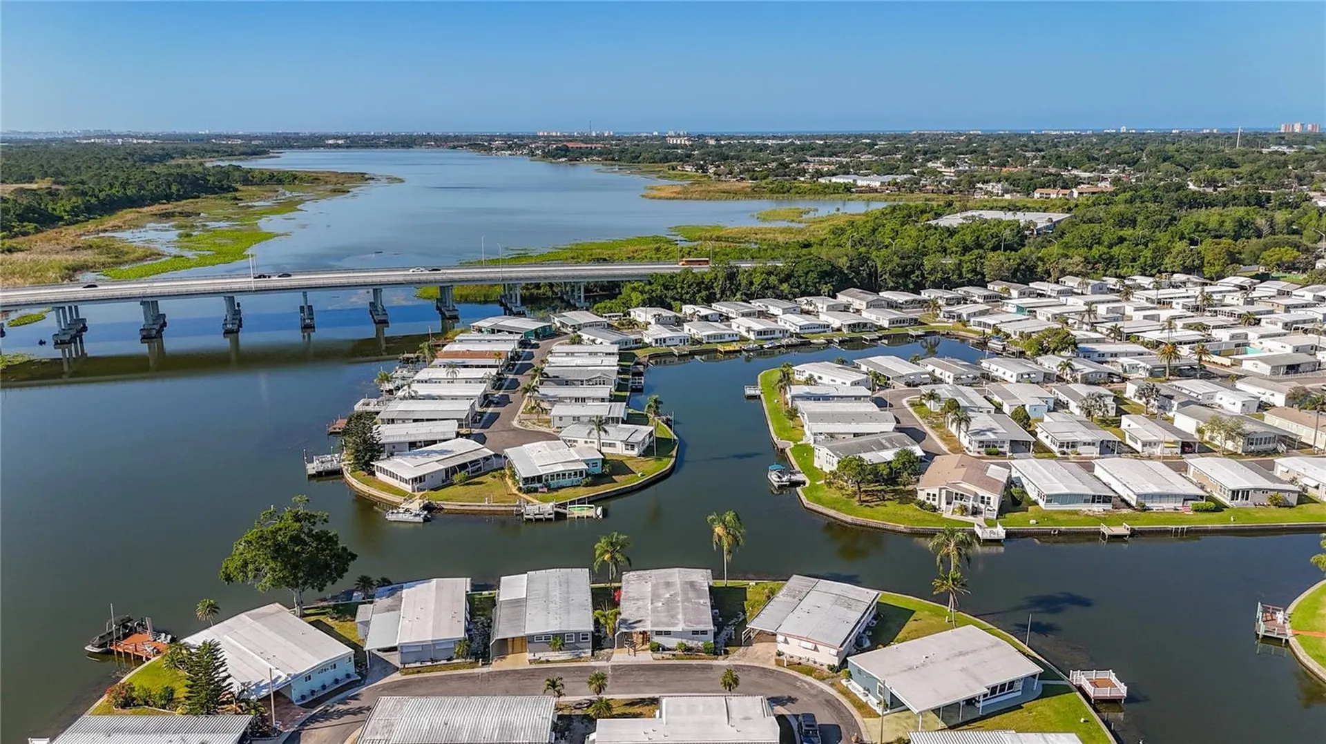 10178 N Lake Drive Largo FL 33773