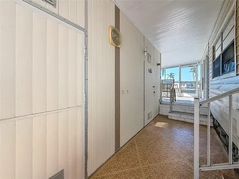 10178 N Lake Drive Largo FL 33773