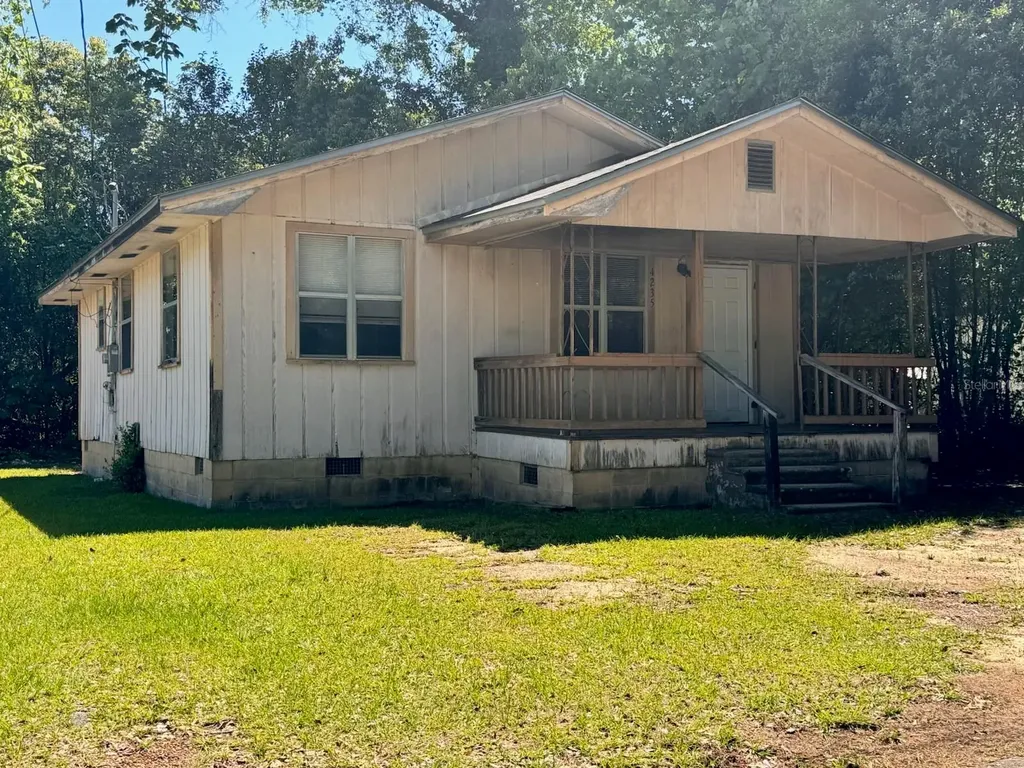 4235 Roulhac Street Marianna FL 32448