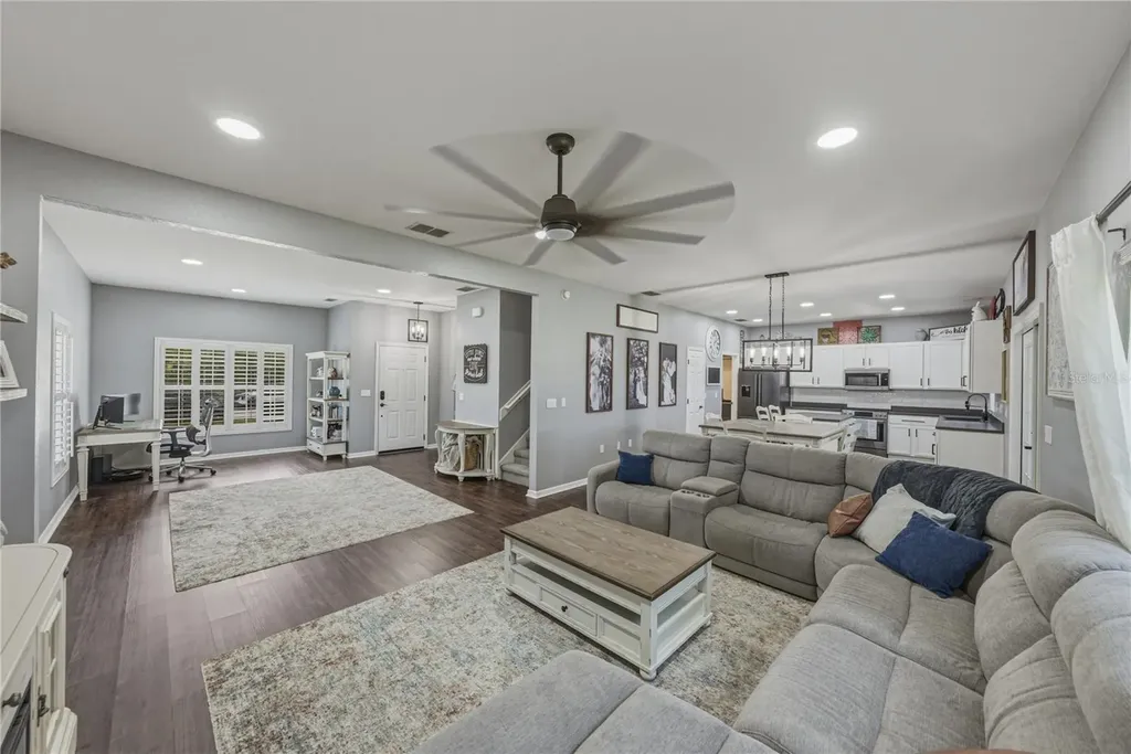 3167 Blackwater Oaks Way Mulberry FL 33860