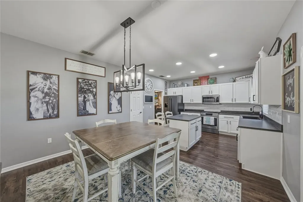 3167 Blackwater Oaks Way Mulberry FL 33860