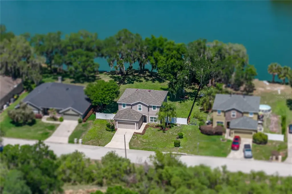 3167 Blackwater Oaks Way Mulberry FL 33860
