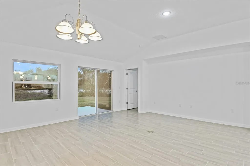 1409 Hillsborough Way Kissimmee FL 34759