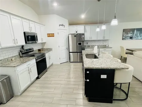 1409 Hillsborough Way Kissimmee FL 34759