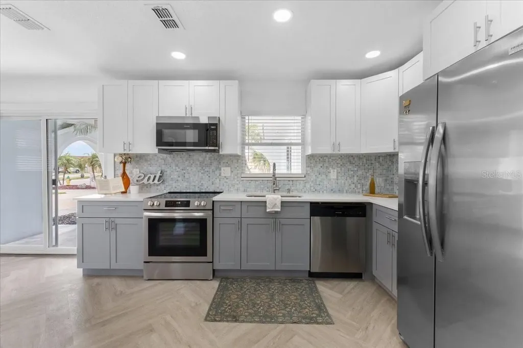 3747 Floramar Terrace New Port Richey FL 34652