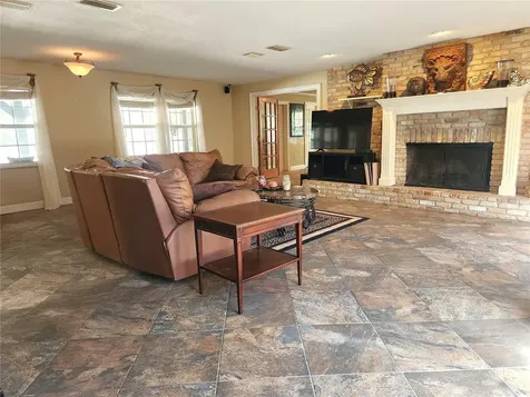 400 SE 49th Avenue Ocala FL 34471