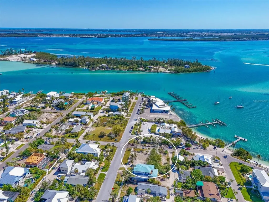 720 Broadway Street Longboat Key FL 34228