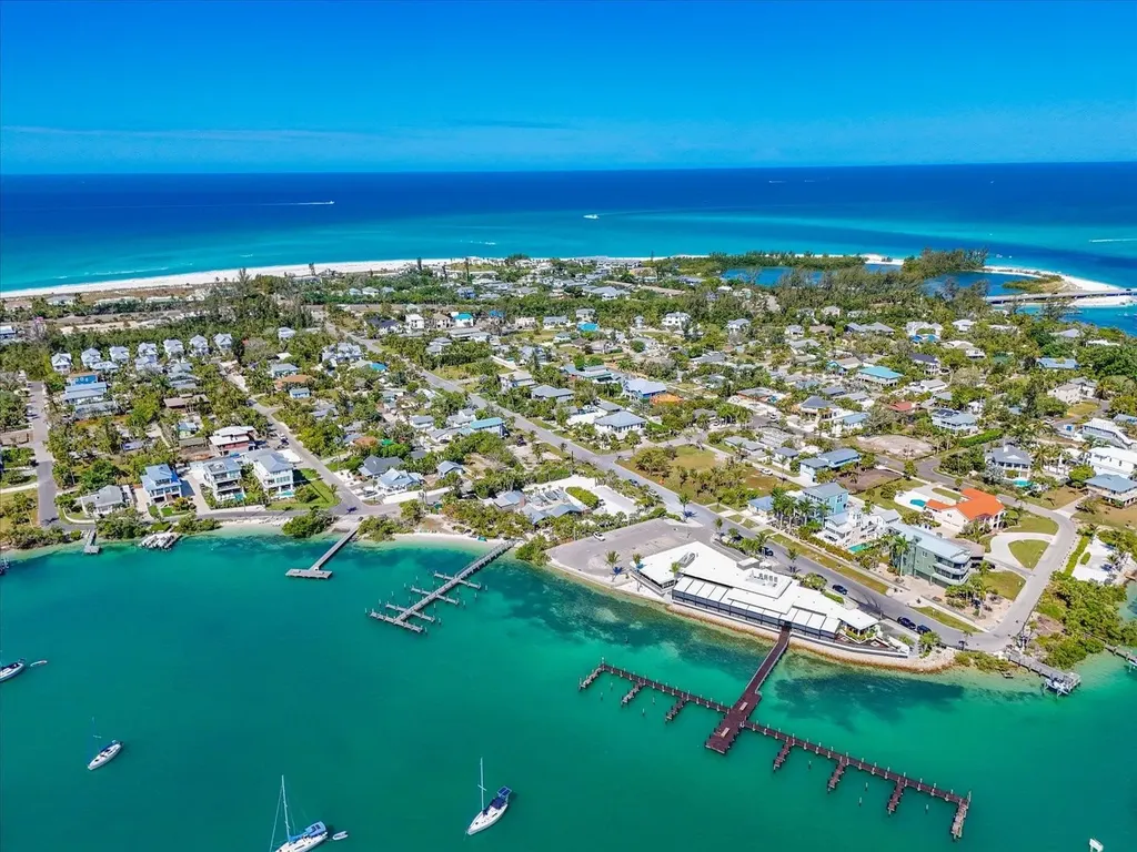 720 Broadway Street Longboat Key FL 34228
