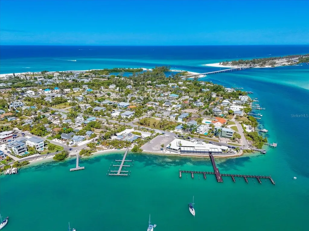 720 Broadway Street Longboat Key FL 34228