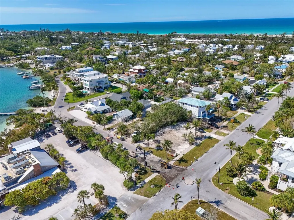 720 Broadway Street Longboat Key FL 34228