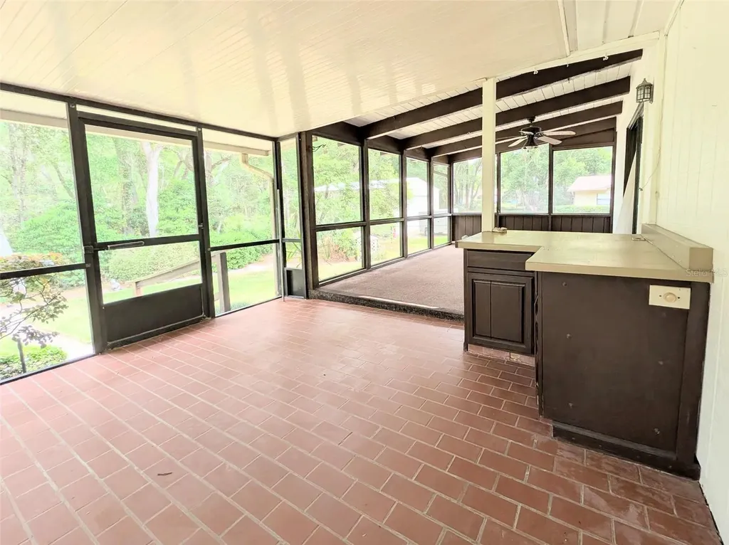 2025 Larchmont Drive Deland FL 32724