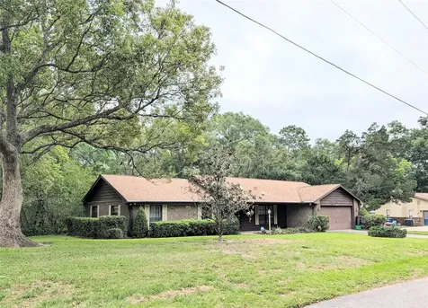2025 Larchmont Drive Deland FL 32724