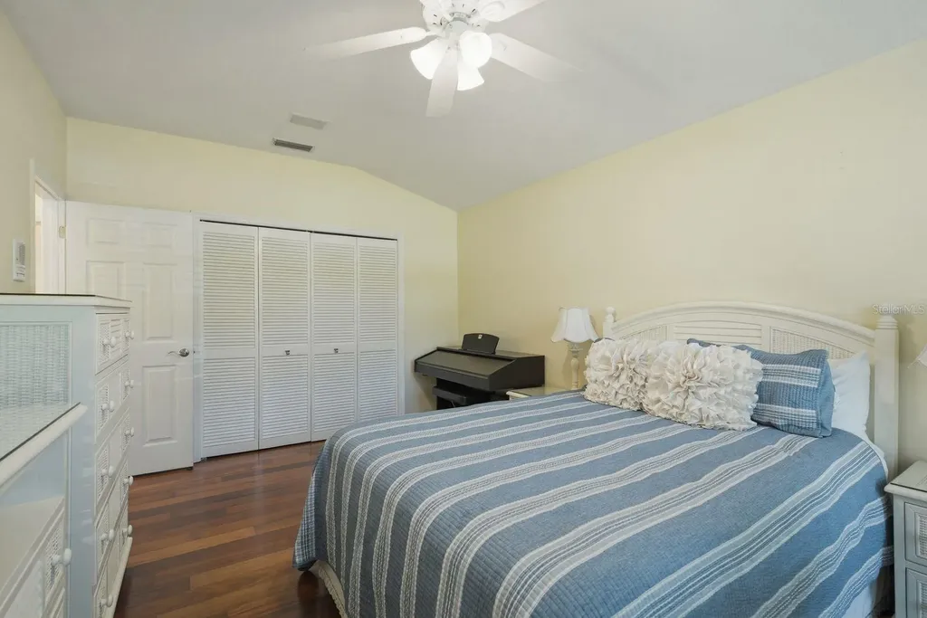 3343 Crescent Oaks Boulevard Tarpon Springs FL 34688