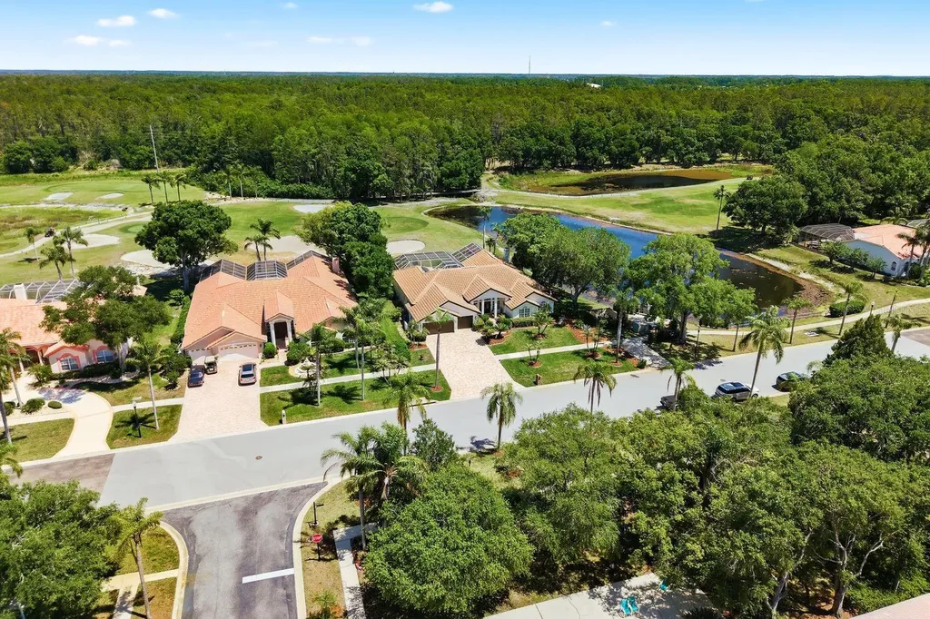 3343 Crescent Oaks Boulevard Tarpon Springs FL 34688