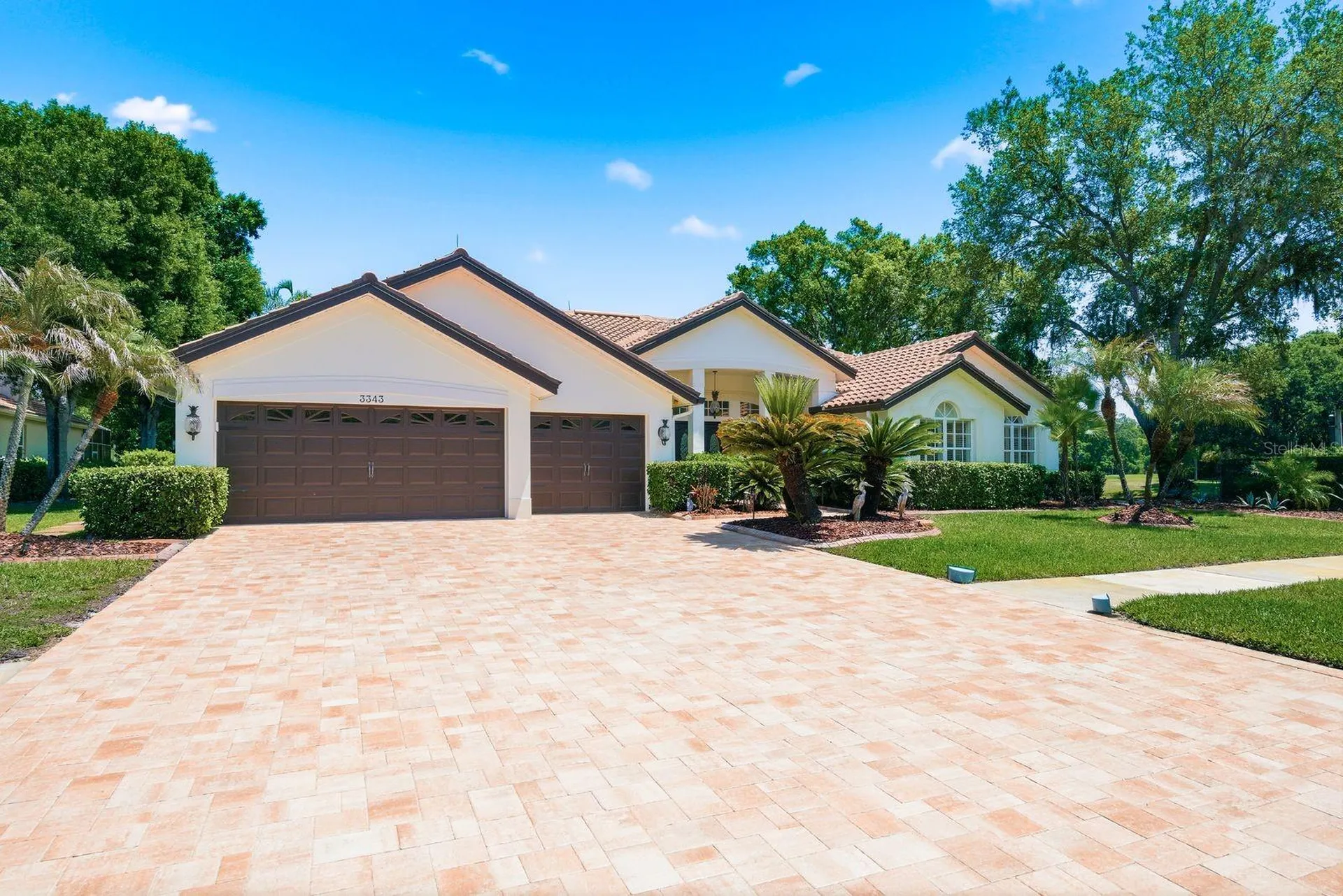 3343 Crescent Oaks Boulevard Tarpon Springs FL 34688