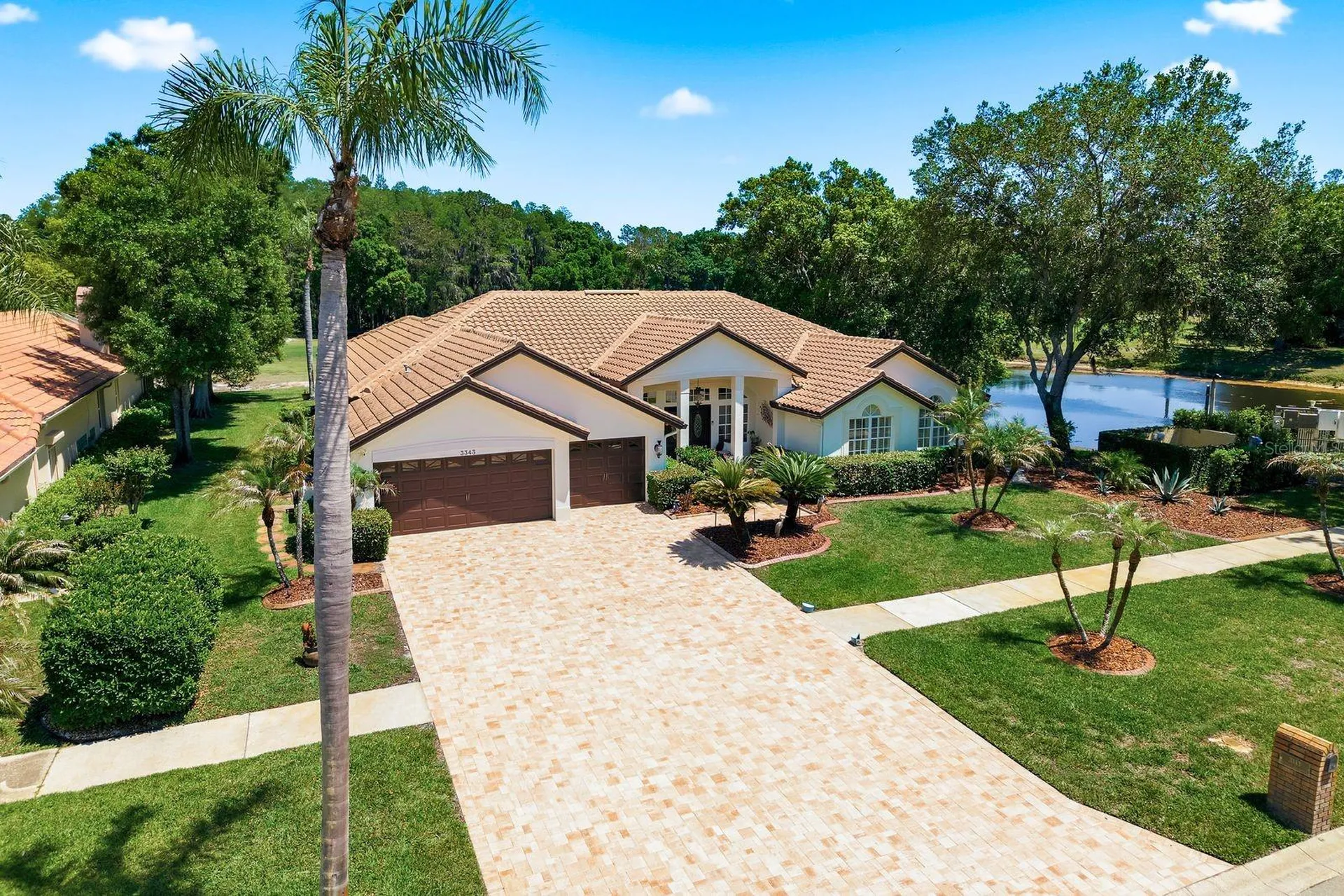 3343 Crescent Oaks Boulevard Tarpon Springs FL 34688