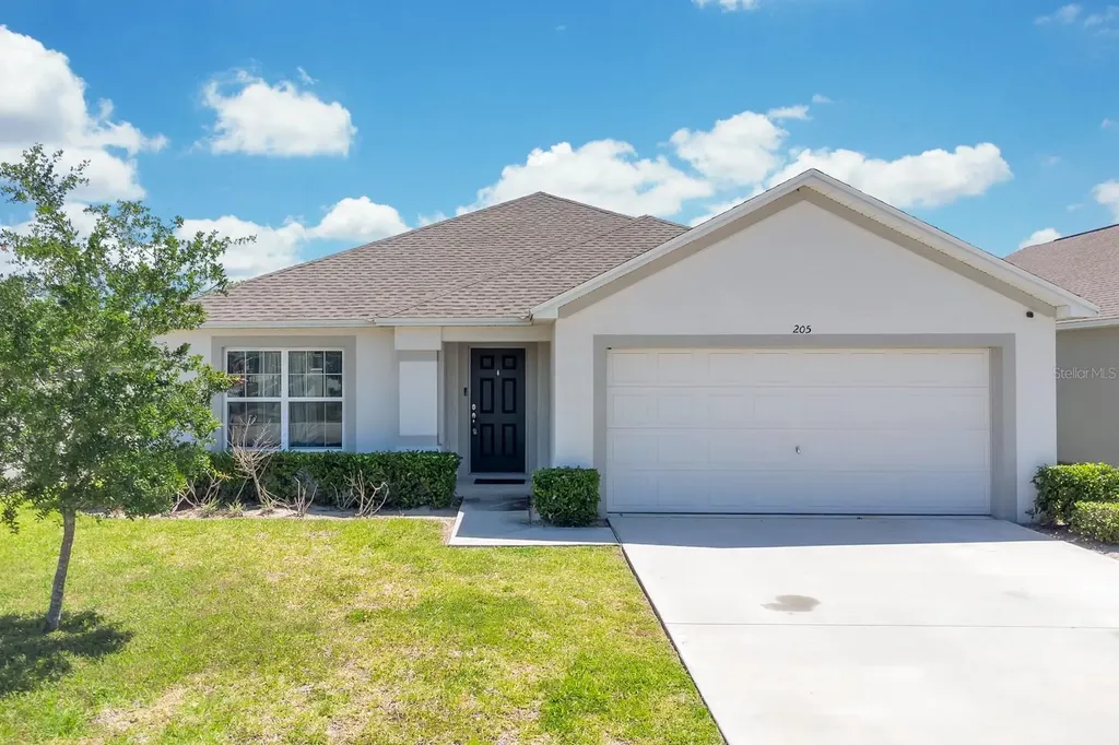 205 Arbuthnot Street Winter Haven FL 33881