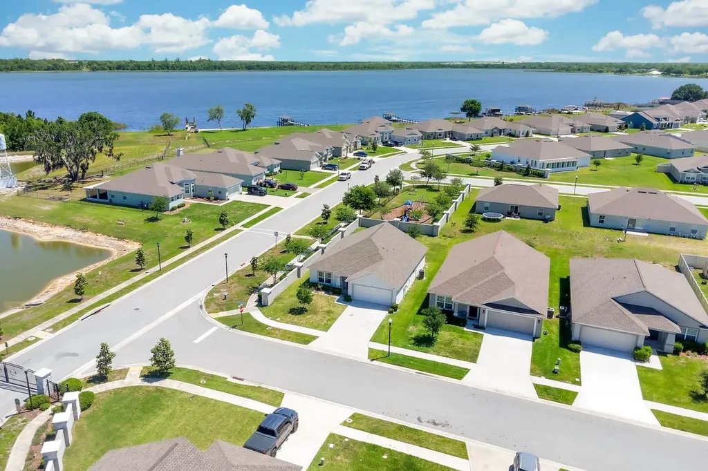 205 Arbuthnot Street Winter Haven FL 33881