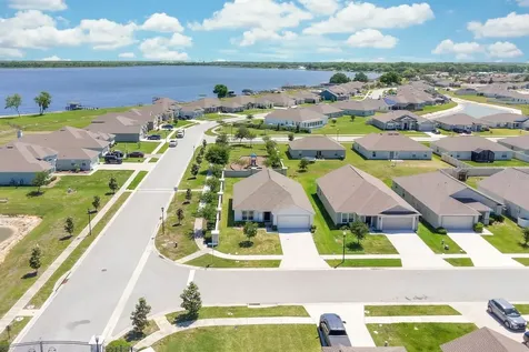 205 Arbuthnot Street Winter Haven FL 33881