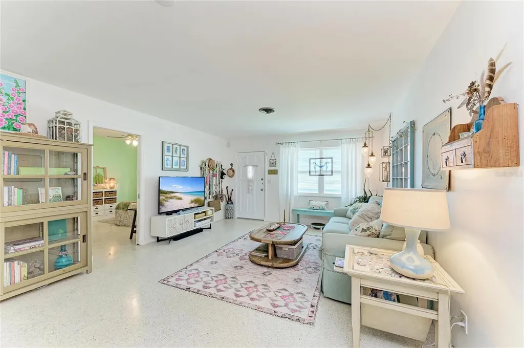 823 Bradenton Road Venice FL 34293