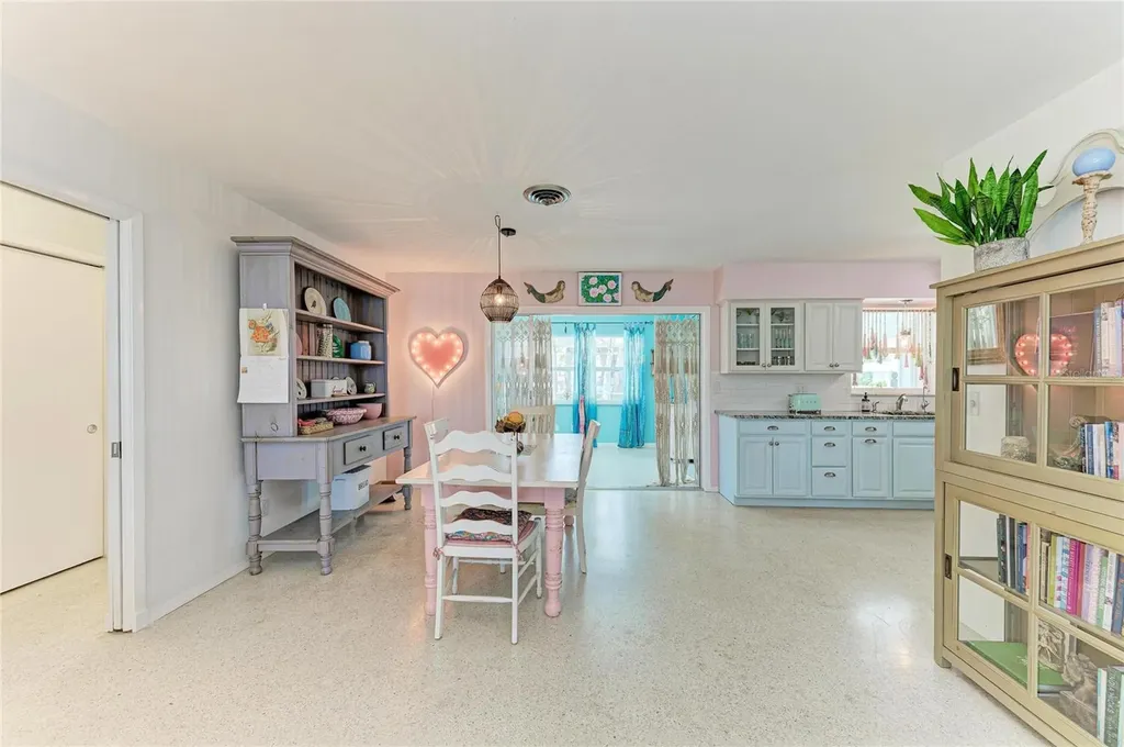 823 Bradenton Road Venice FL 34293