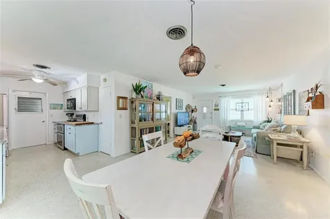 823 Bradenton Road Venice FL 34293