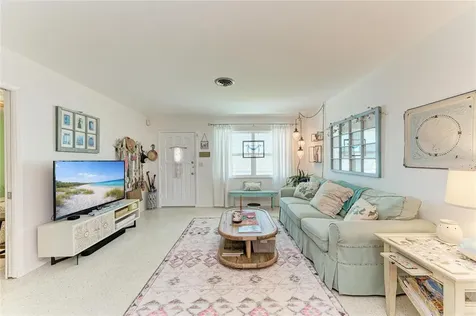823 Bradenton Road Venice FL 34293