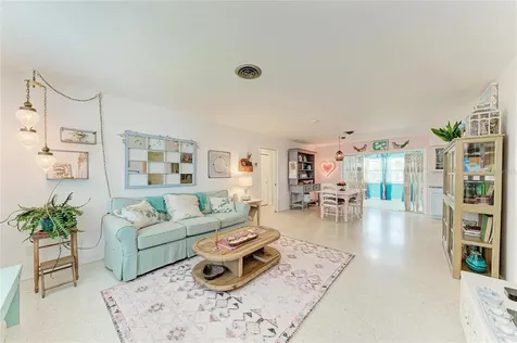 823 Bradenton Road Venice FL 34293