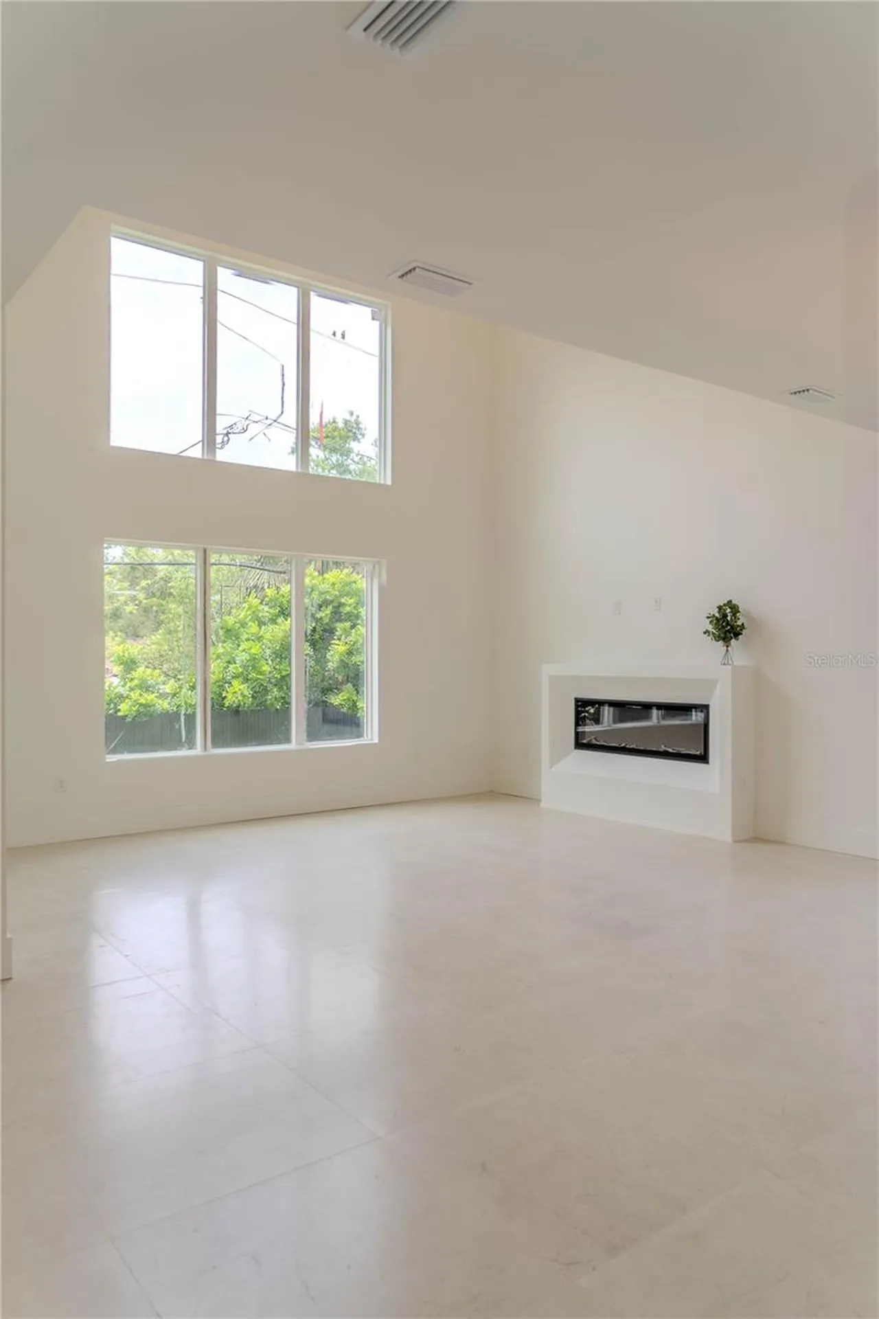 4414 W Lawn Avenue Tampa FL 33611
