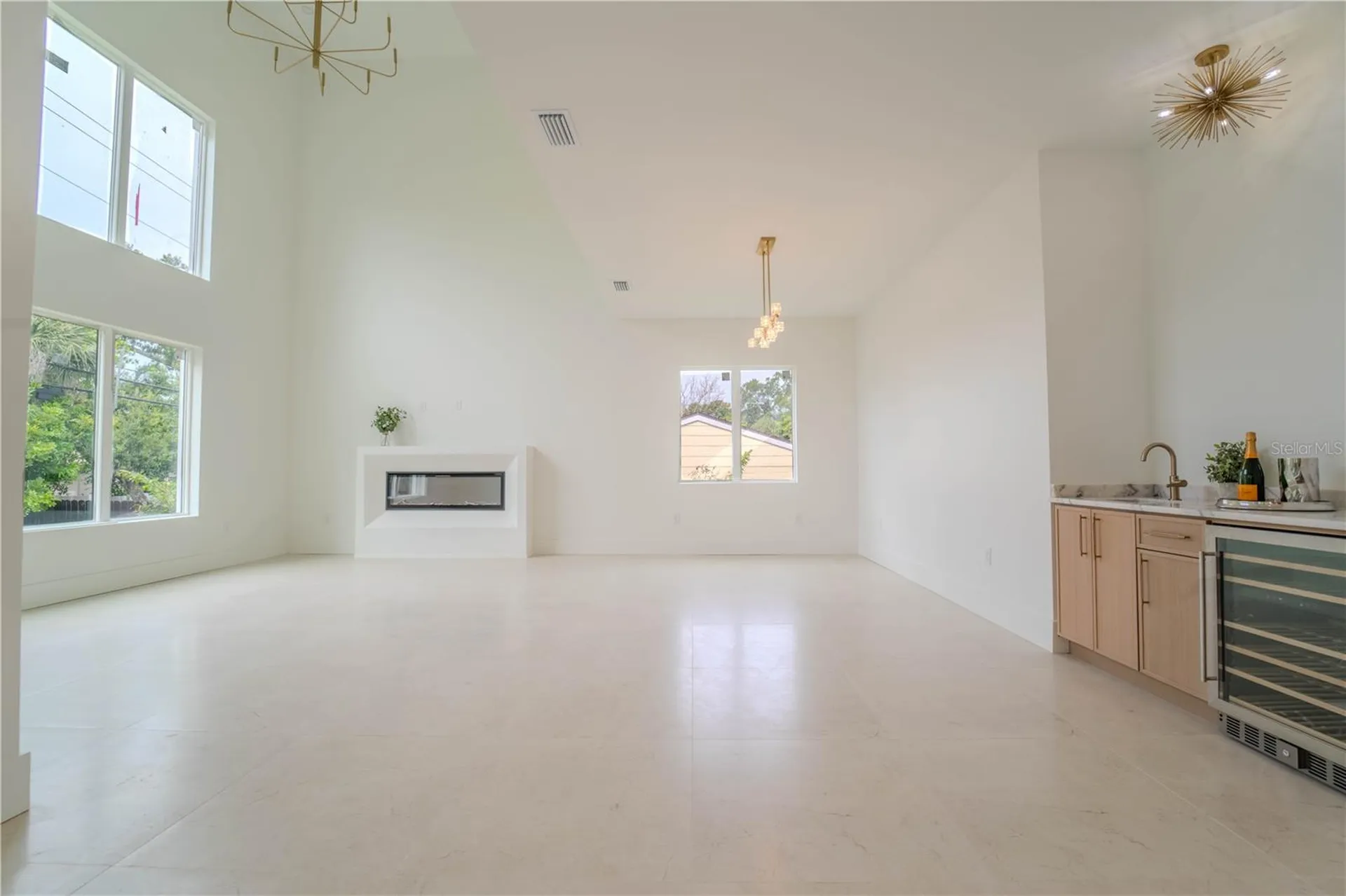 4414 W Lawn Avenue Tampa FL 33611