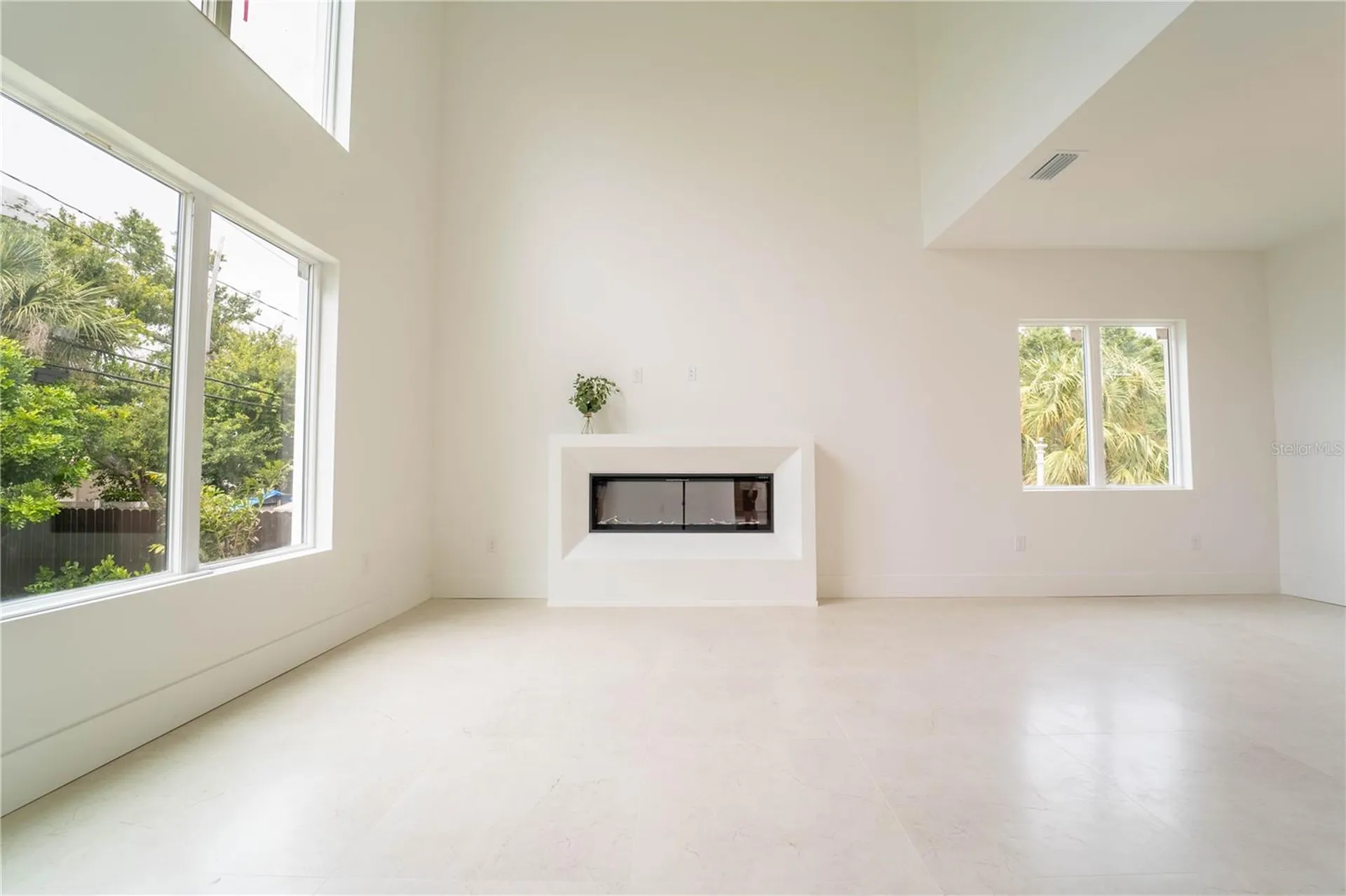 4414 W Lawn Avenue Tampa FL 33611