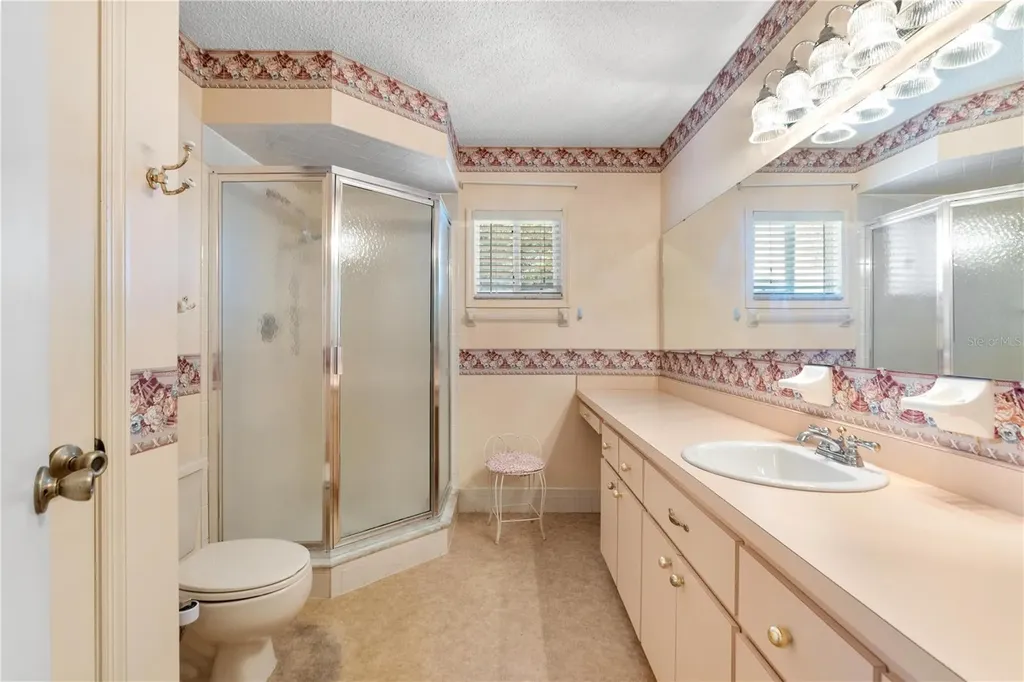 11223 SW 64th Court Ocala FL 34476