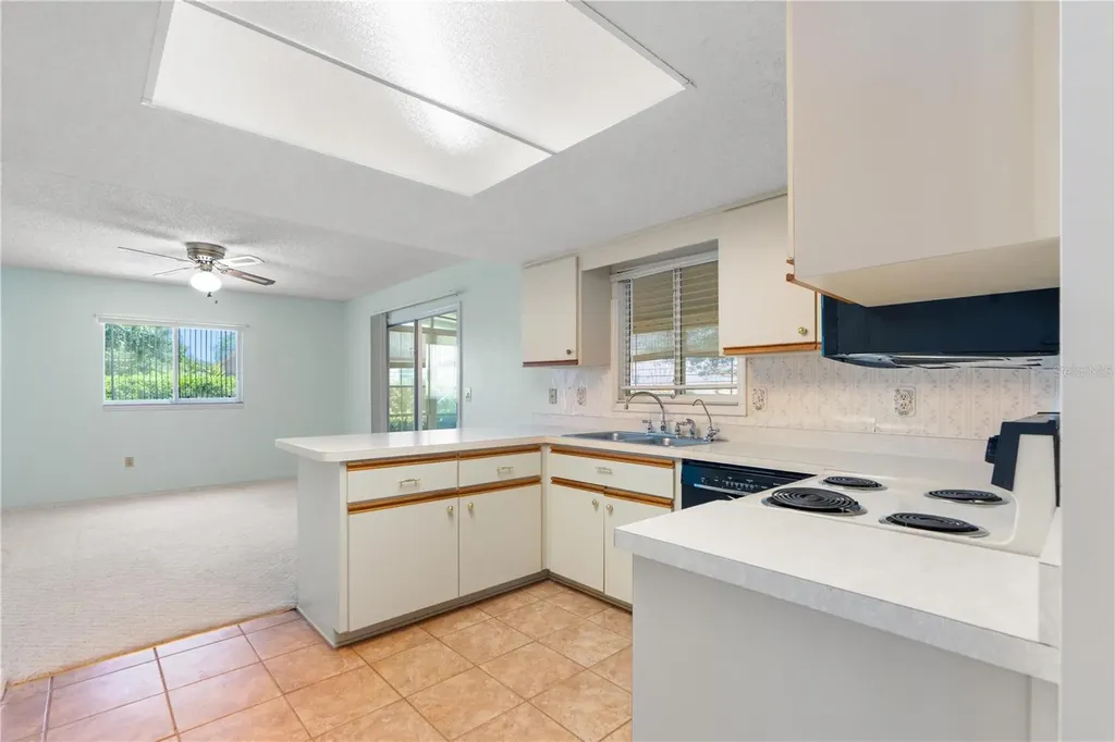 11223 SW 64th Court Ocala FL 34476