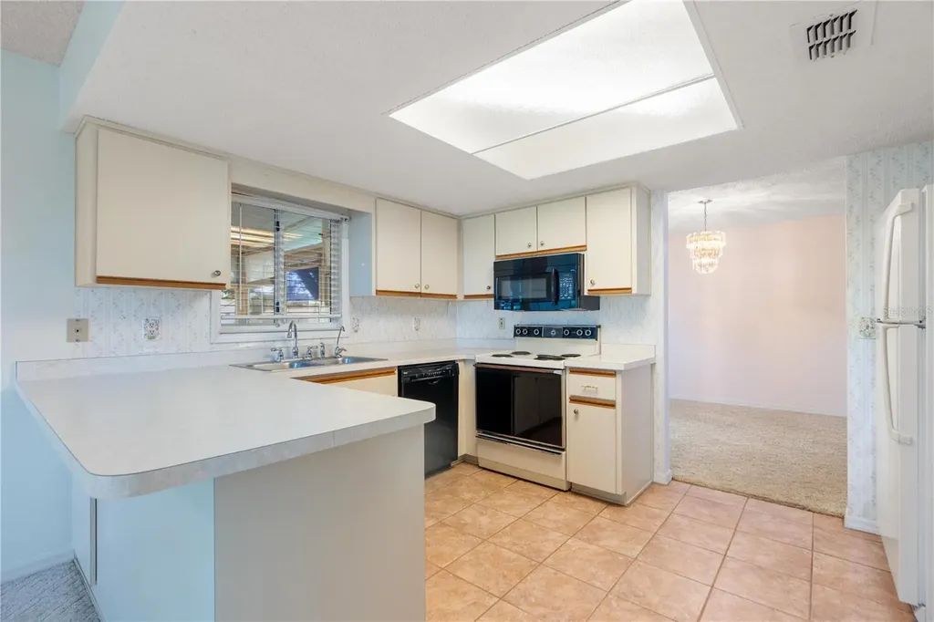 11223 SW 64th Court Ocala FL 34476
