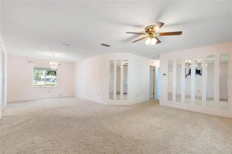11223 SW 64th Court Ocala FL 34476