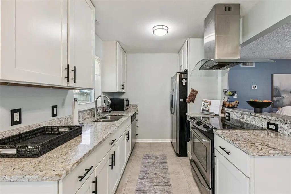 102 N Silver Cluster Court Longwood FL 32750