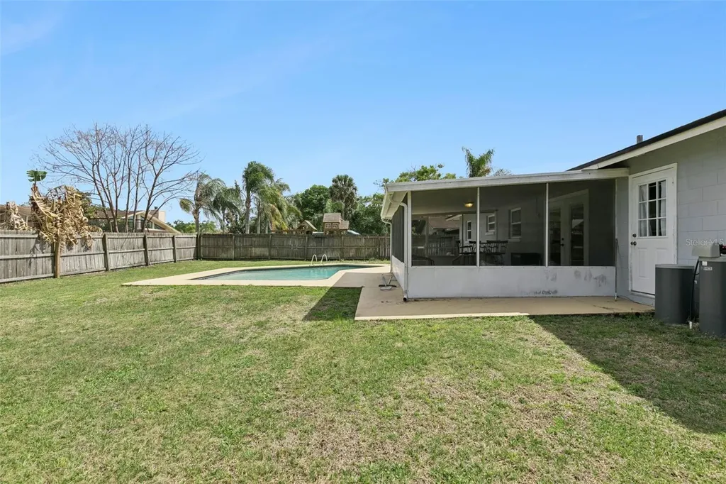 102 N Silver Cluster Court Longwood FL 32750