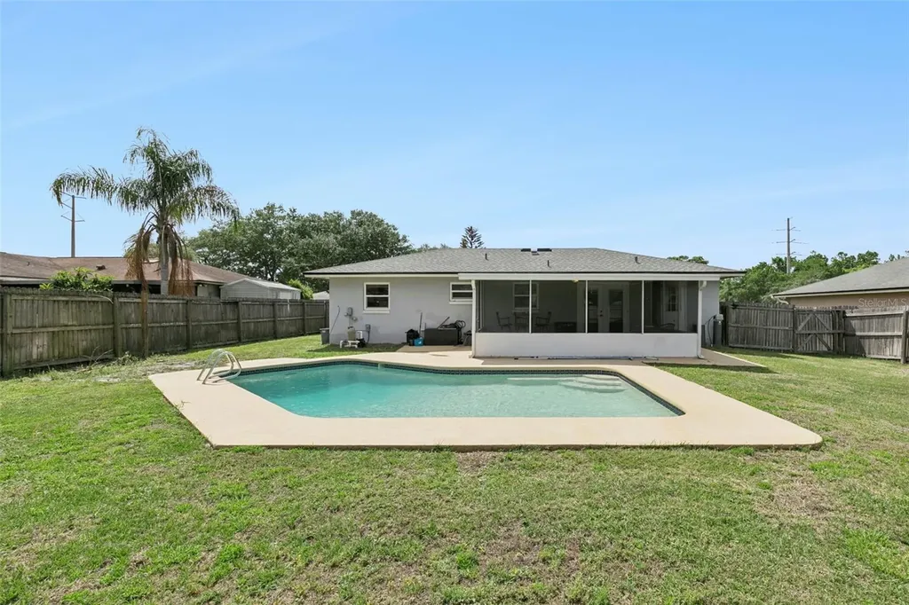 102 N Silver Cluster Court Longwood FL 32750