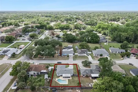 102 N Silver Cluster Court Longwood FL 32750