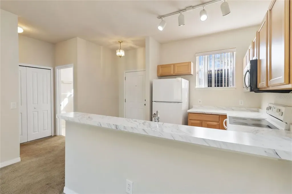 214 Monroe Circle Davenport FL 33896