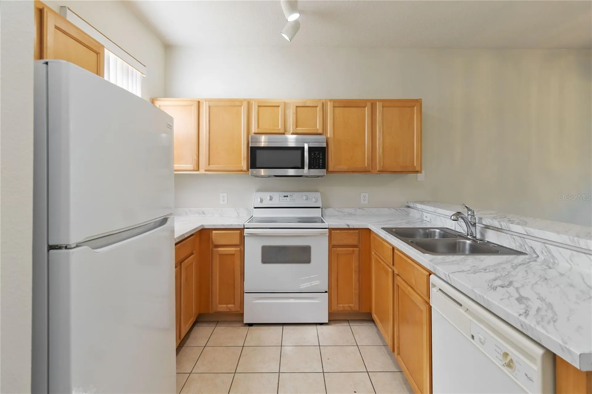 214 Monroe Circle Davenport FL 33896