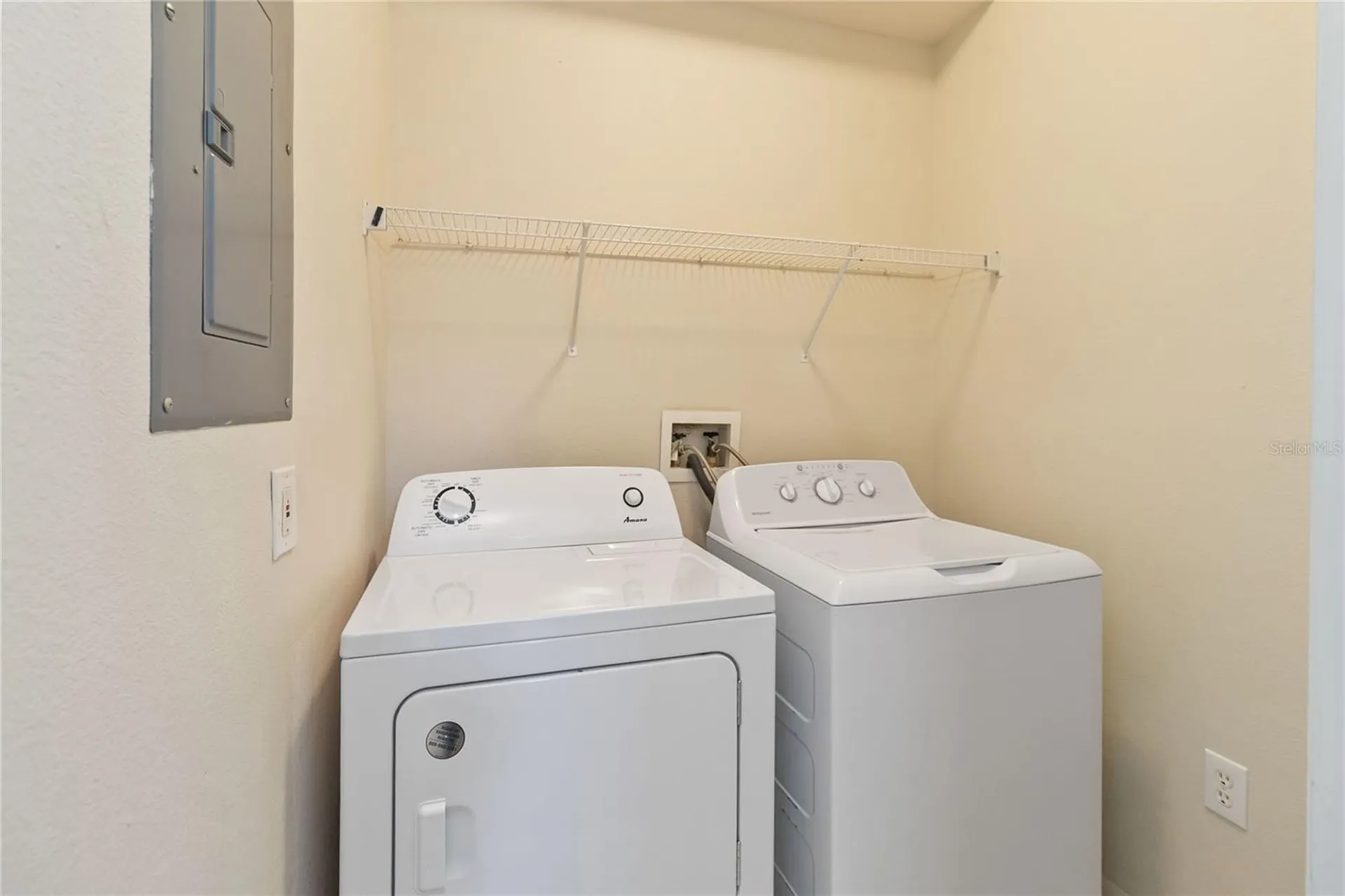 214 Monroe Circle Davenport FL 33896