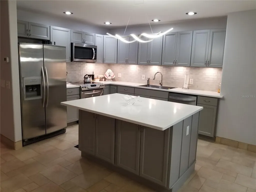 1720 Fossil Drive Englewood FL 34223