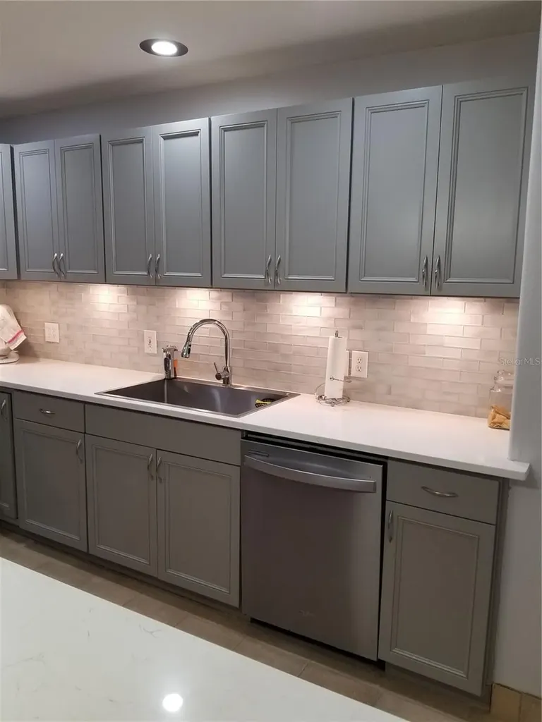 1720 Fossil Drive Englewood FL 34223