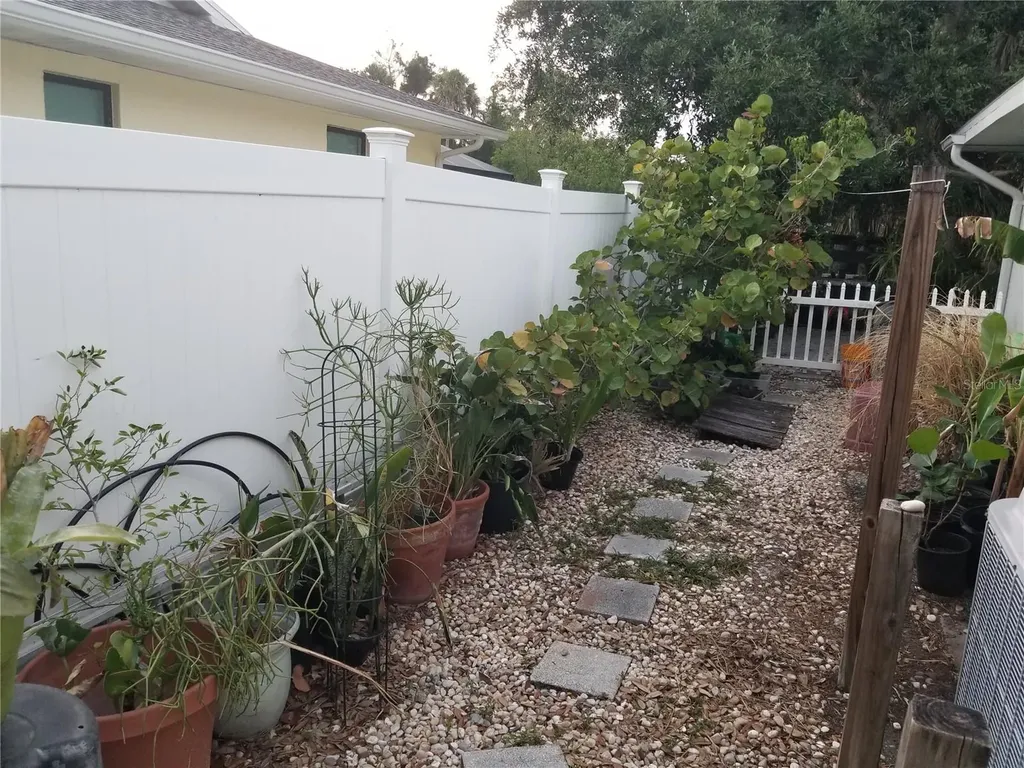 1720 Fossil Drive Englewood FL 34223