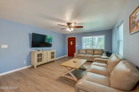 112 Center Street Daytona Beach FL 32117
