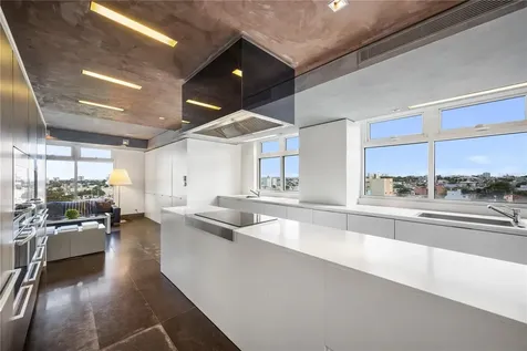 1800 Mcleary San Juan PR 00911